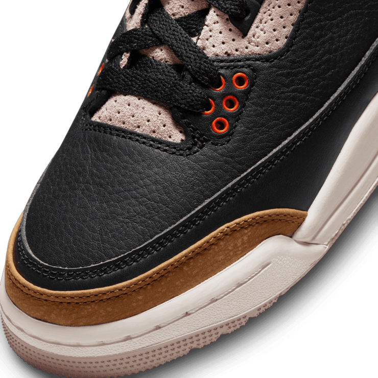 Air Jordan 3 Retro Desert Elephant (GS) Angle 4