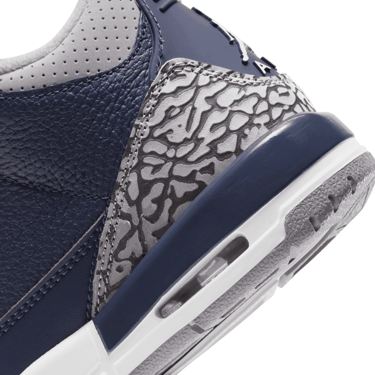 Air Jordan 3 Retro Georgetown (2021) (GS) Angle 5