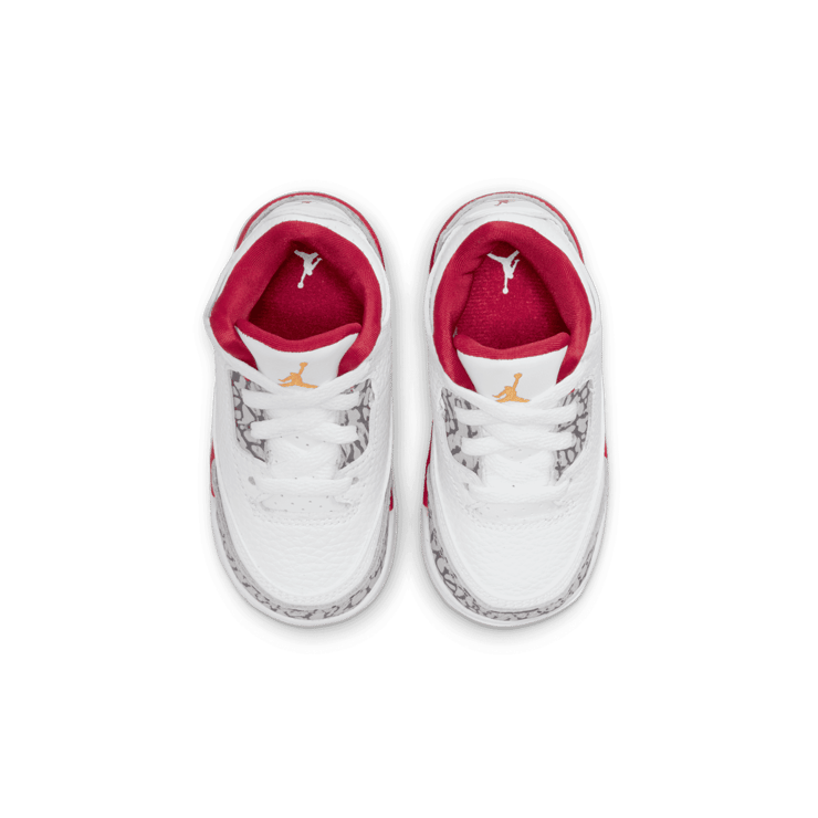 Air Jordan 3 Retro Cardinal (TD) Angle 1