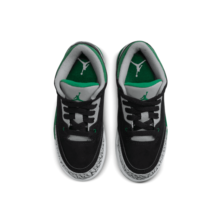 Air Jordan 3 Retro Pine Green (PS) Angle 1