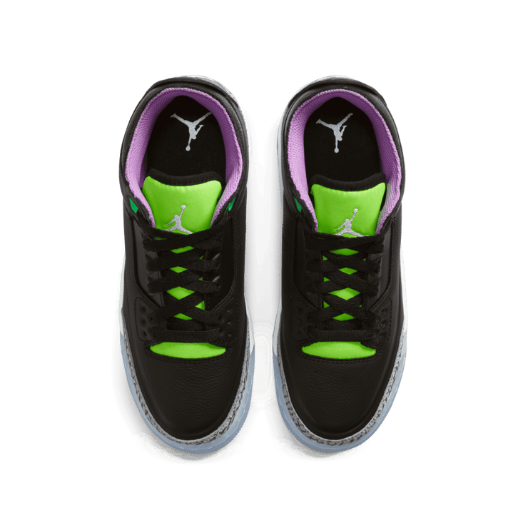 Air Jordan 3 Retro Electric Green (GS) Angle 1