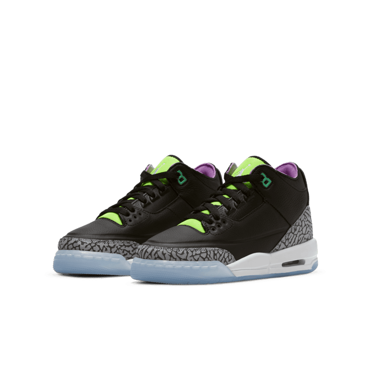 Air Jordan 3 Retro Electric Green (GS) Angle 2