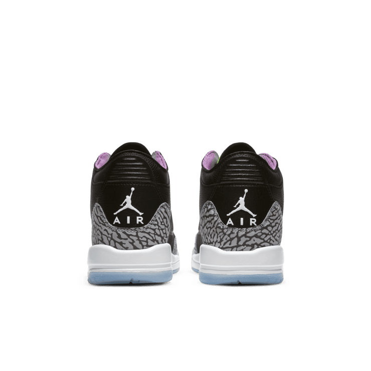 Air Jordan 3 Retro Electric Green (GS) Angle 3