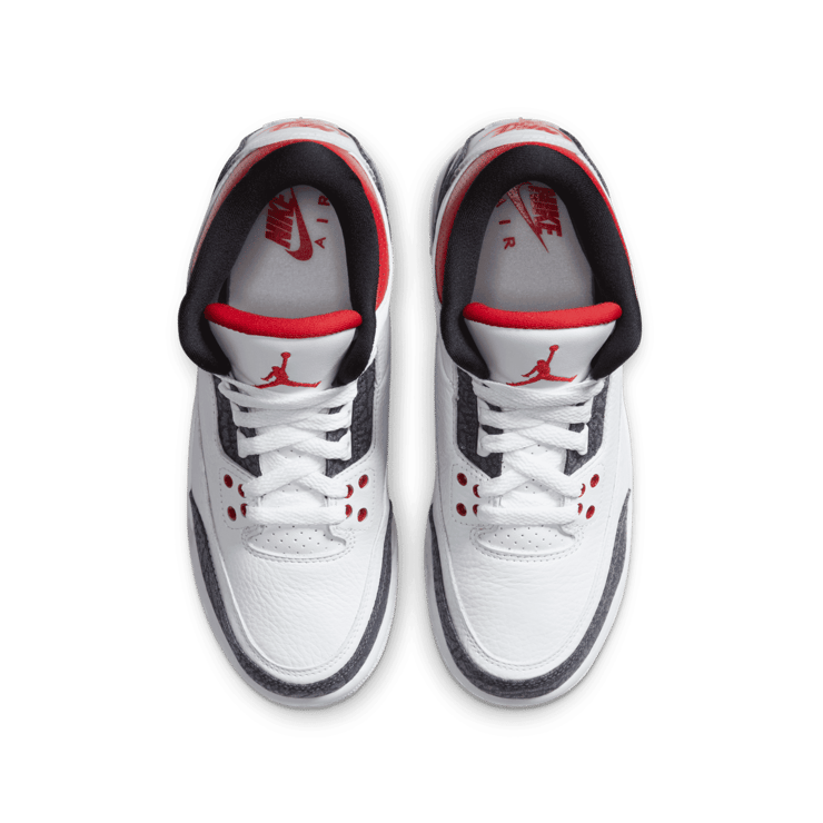 Air Jordan 3 Retro SE Fire Red Denim (GS) Angle 1