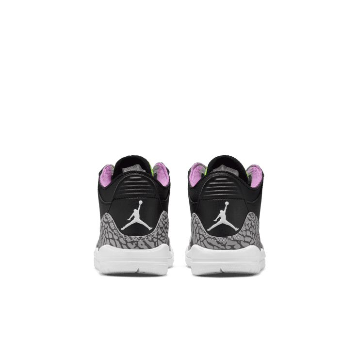 Air Jordan 3 Retro Electric Green (PS) Angle 3