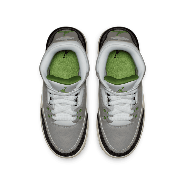 Air Jordan 3 Retro Chlorophyll (GS) Angle 1