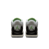 Air Jordan 3 Retro Chlorophyll (GS) Angle 3