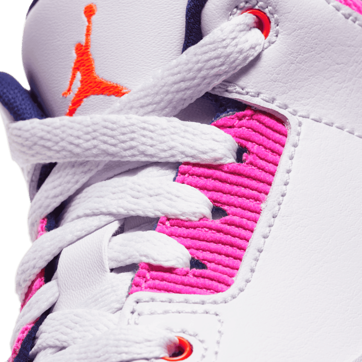 Air Jordan 3 Retro Barely Grape (PS) Angle 2