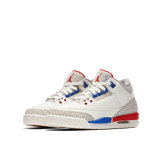 Air Jordan 3 Retro International Flight (GS) Angle 2