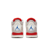 Air Jordan 3 Retro International Flight (GS) Angle 3