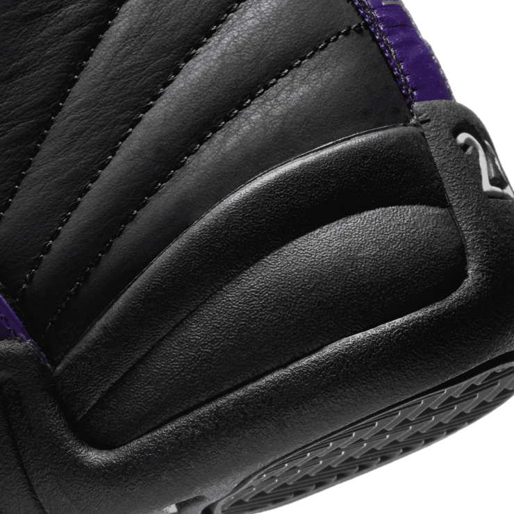 Air Jordan 12 Retro Black Dark Concord (GS) Angle 5
