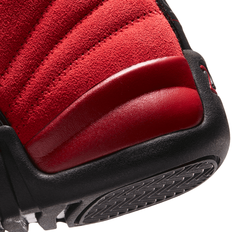Air Jordan 12 Retro Reverse Flu Game (GS) Angle 5