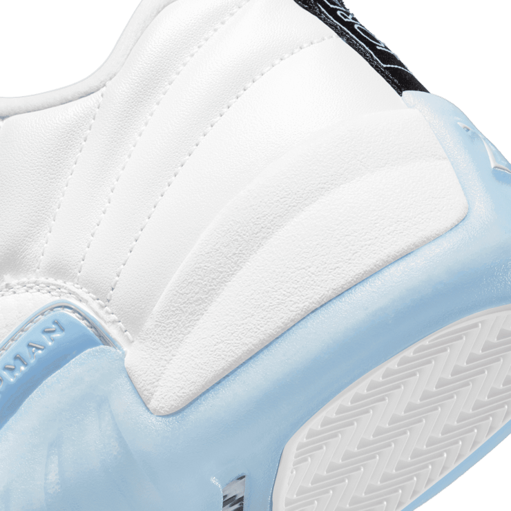 Air Jordan 12 Retro Low Easter (2021) Angle 5