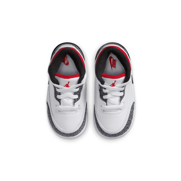 Air Jordan 3 Retro SE Fire Red Denim (TD) Angle 1