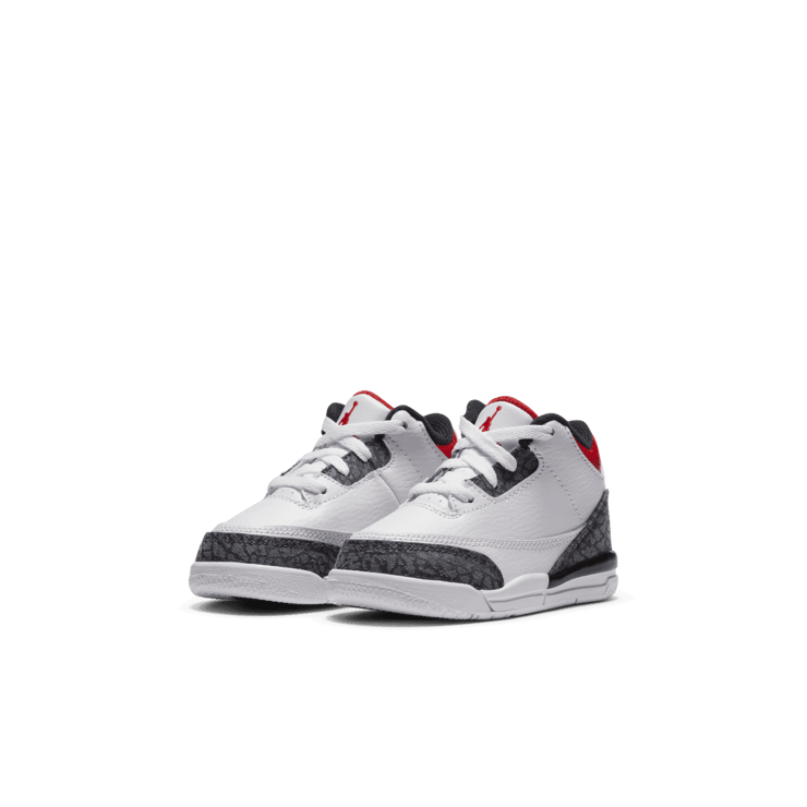 Air Jordan 3 Retro SE Fire Red Denim (TD) Angle 2