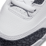 Air Jordan 3 Retro SE Fire Red Denim (TD) Angle 4