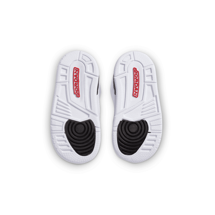 Air Jordan 3 Retro SE-T Fire Red Denim (TD) Angle 0