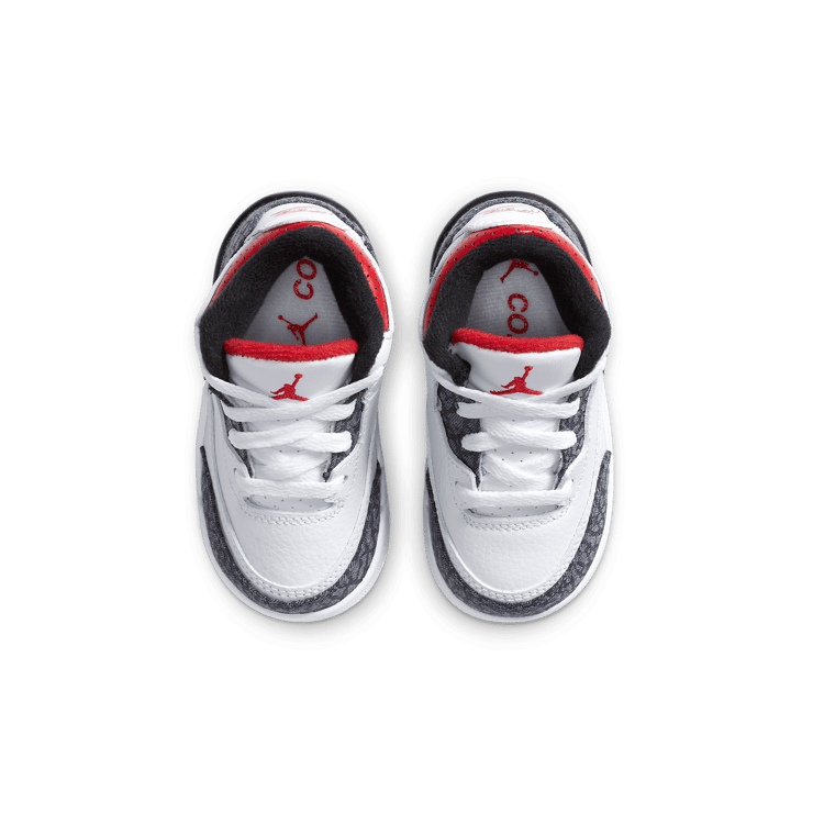 Air Jordan 3 Retro SE-T Fire Red Denim (TD) Angle 1