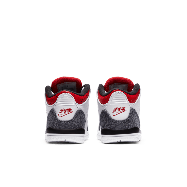 Air Jordan 3 Retro SE-T Fire Red Denim (TD) Angle 3