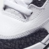 Air Jordan 3 Retro SE-T Fire Red Denim (TD) Angle 4