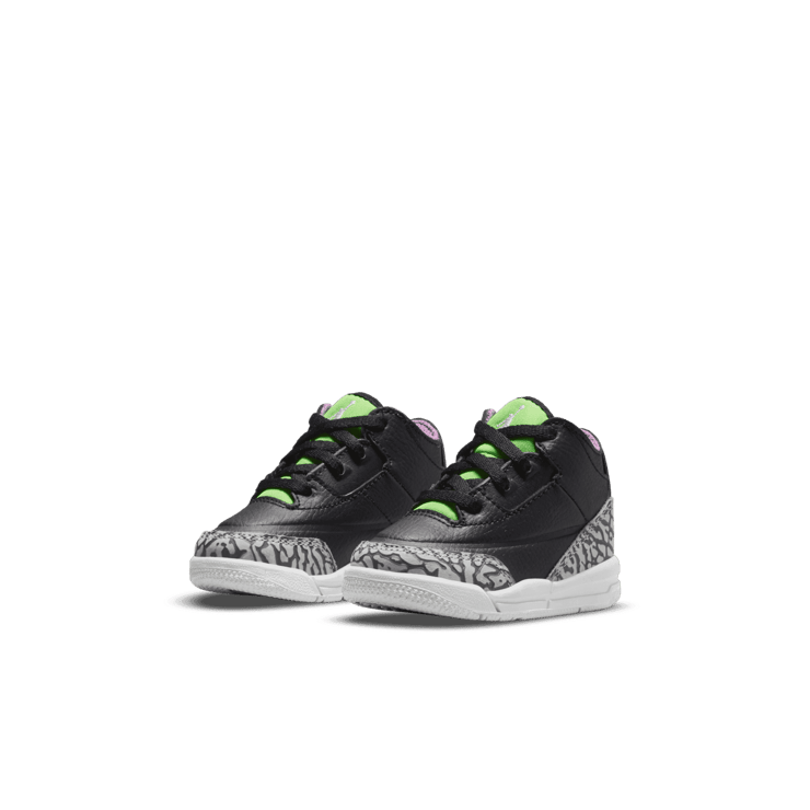 Air Jordan 3 Retro Electric Green (TD) Angle 2