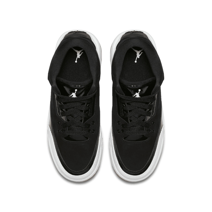 Air Jordan 3 Retro Black White Gum (GS) Angle 1