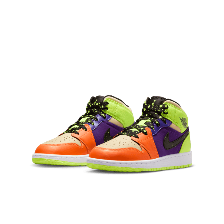 Air Jordan 1 Mid Volt Vivid Orange (GS) Angle 2