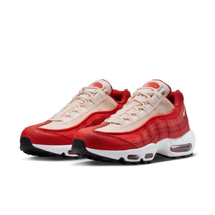 Nike Air Max 95 Picante Red Angle 2