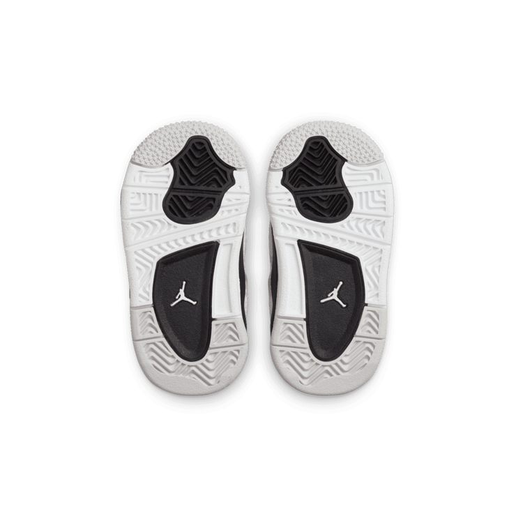 Air Jordan 4 Retro Military Black (TD) Angle 0