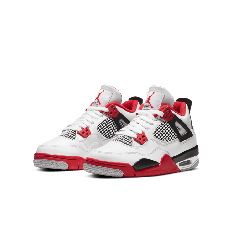 Air Jordan 4 Retro Fire Red (2020) (GS) Angle 2