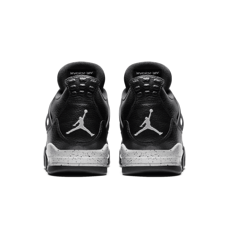 Air Jordan 4 Retro Oreo (2015) Angle 3