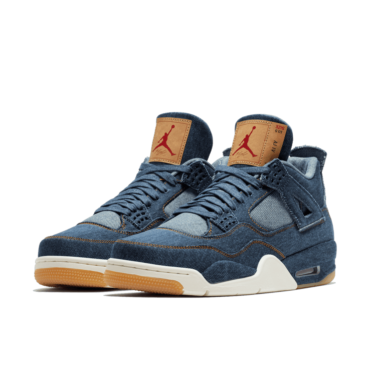 Air Jordan 4 Retro Levi's Denim (Tag with Levi's Logo) Angle 2