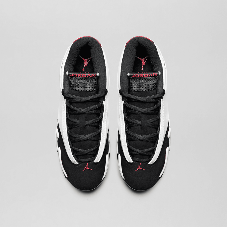 Air Jordan 14 Retro Black Toe (2014) (GS) Angle 1
