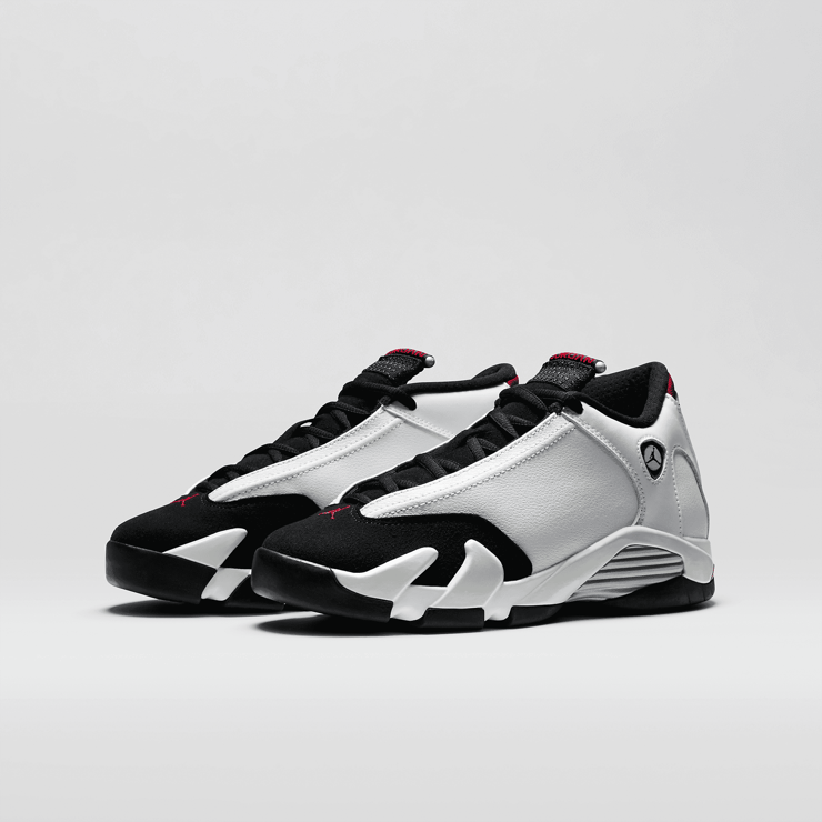 Air Jordan 14 Retro Black Toe (2014) (GS) Angle 2