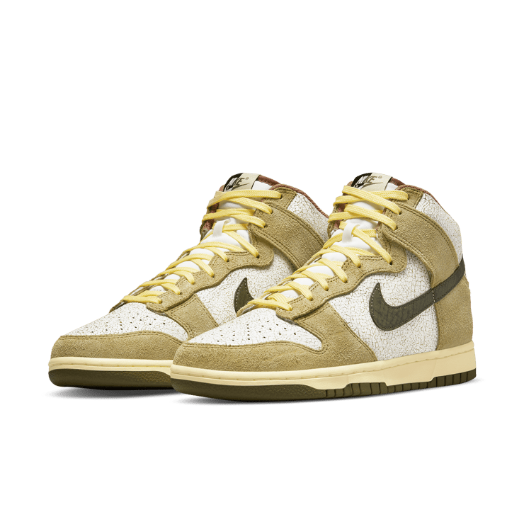 Nike Dunk High Re-Raw Angle 2