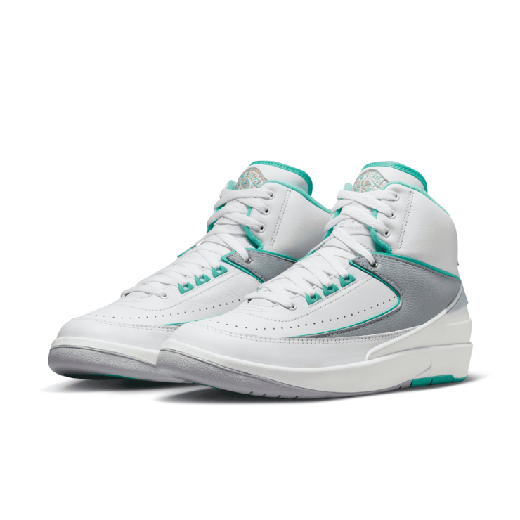 Air Jordan 2 Retro Crystal Mint (W) Angle 3