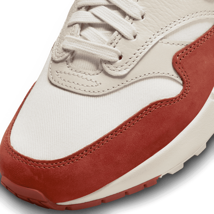 Nike Air Max 1 Rugged Orange (W) Angle 4