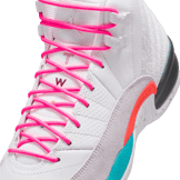 Air Jordan 12 Retro White Vapor Green (GS) Angle 4