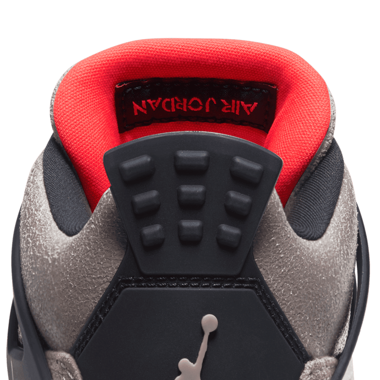 Air Jordan 4 Retro Taupe Haze (GS) Angle 6