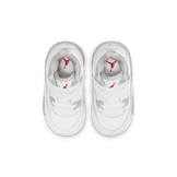Air Jordan 4 Retro White Oreo (2021) (TD) Angle 1