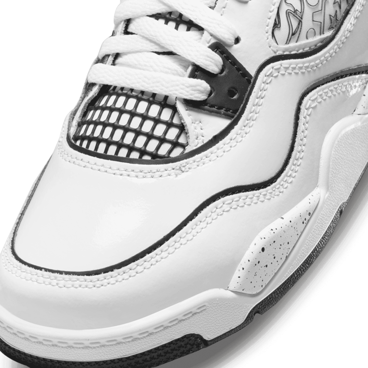 Air Jordan 4 Retro SE DIY (PS) Angle 4