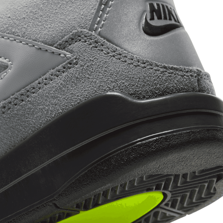 Air Jordan 4 Retro SE 95 Neon (PS) Angle 6