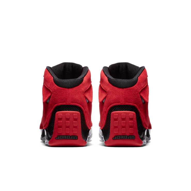 Air Jordan 18 Retro Toro Angle 3