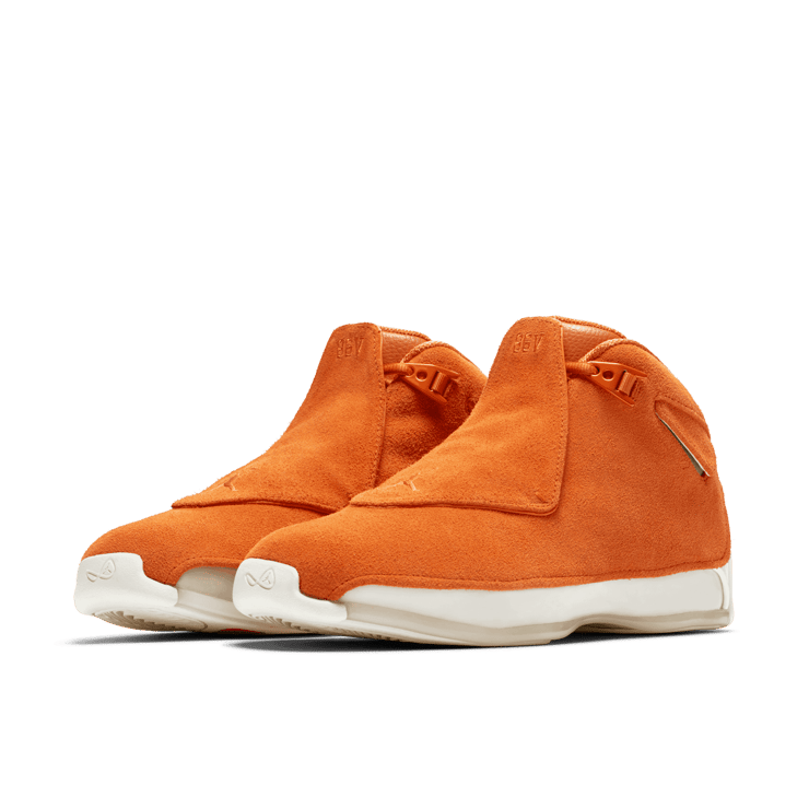 Air Jordan 18 Retro Campfire Orange Angle 2