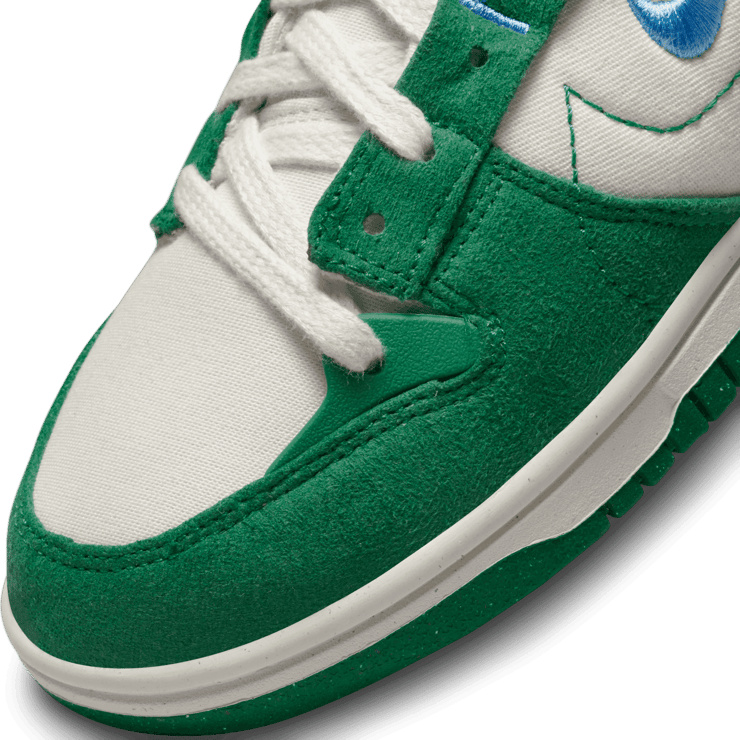 Nike Dunk Low Disrupt 2 Malachite (W) Angle 4