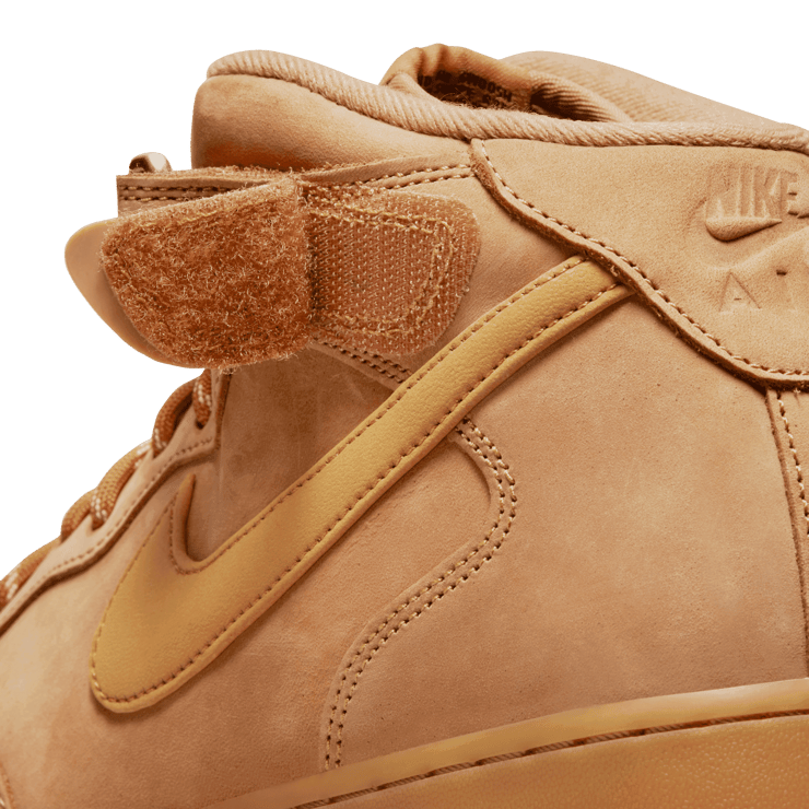 Nike Air Force 1 Mid '07 Flax Angle 6