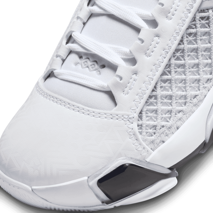 Air Jordan 38 FIBA (GS) Angle 4