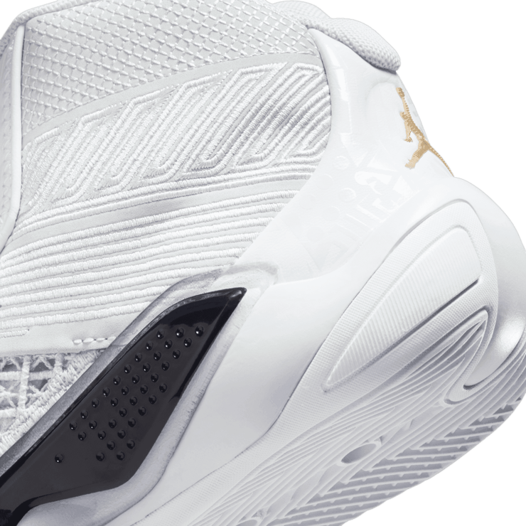 Air Jordan 38 FIBA (GS) Angle 5