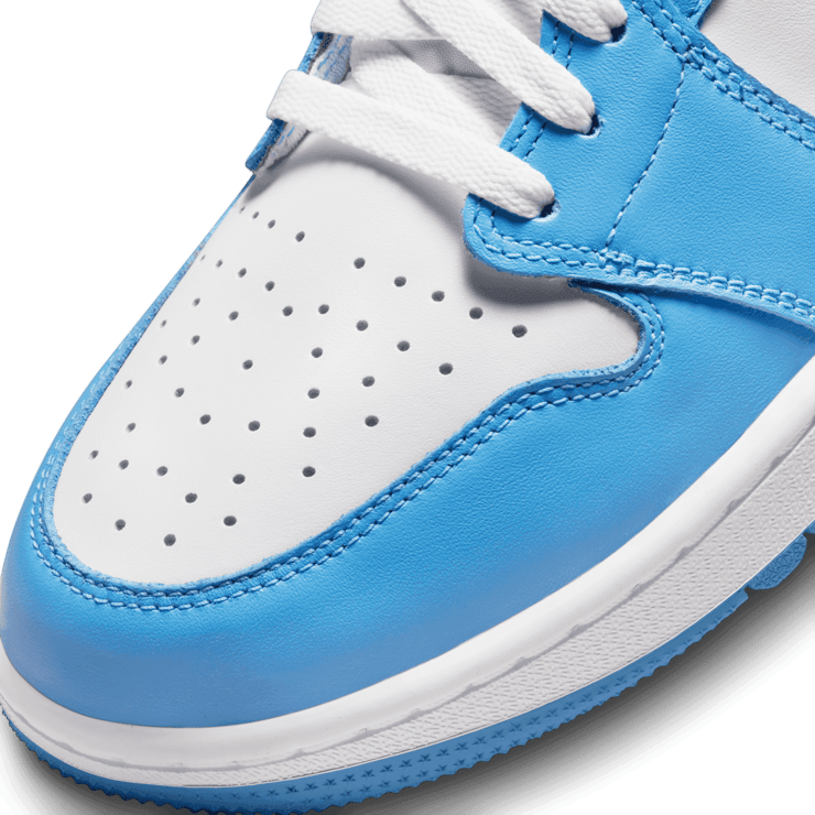 Jordan 1 Low Golf UNC Angle 4