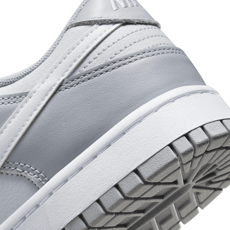 Nike Dunk Low Two Tone Grey Angle 5